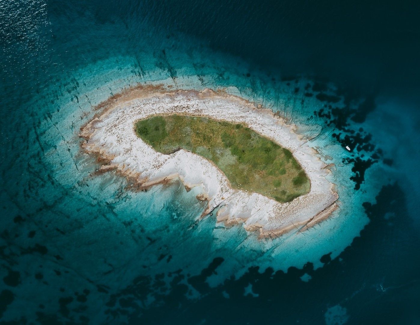Fotografías aéreas de los azules del Mediterráneo